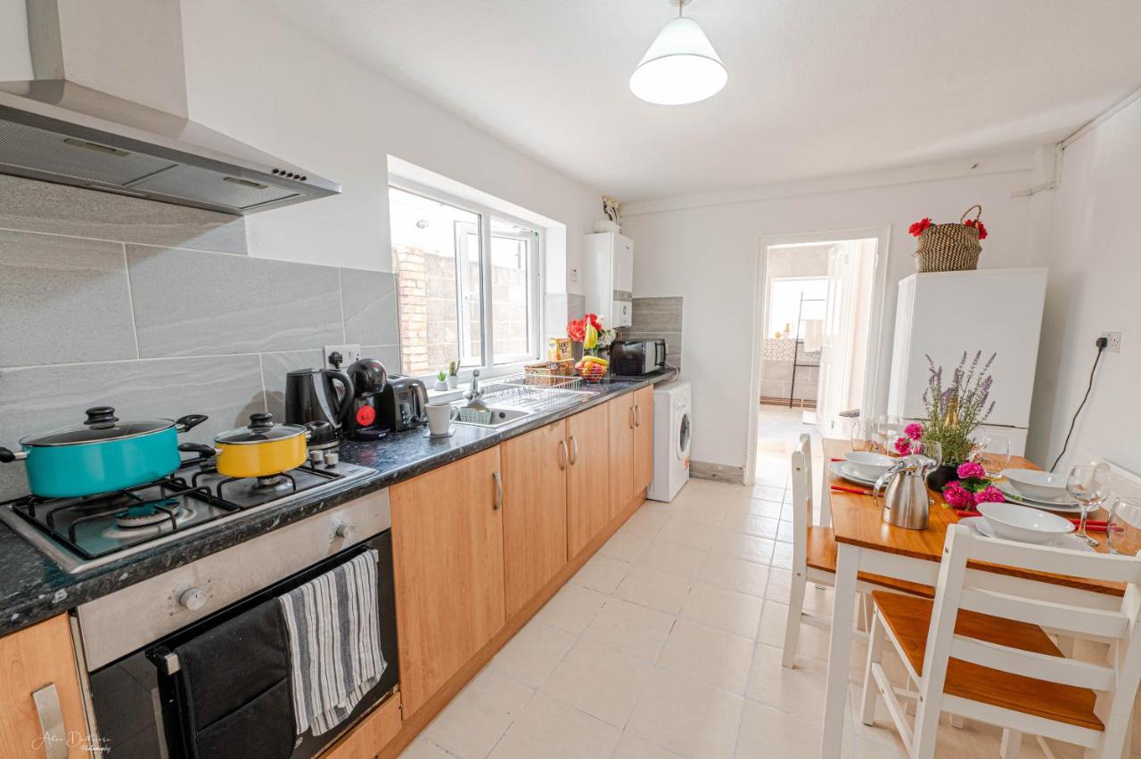 Сasa de vacaciones Cheerful 4 Bedrooms 8 Mn To Train Station Plumstead (Greater London)