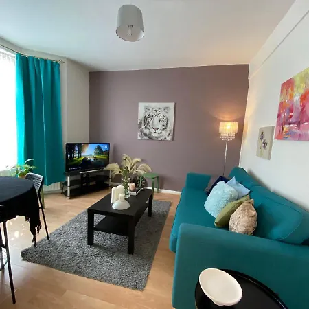 Cheerful 4 Bedrooms Home 8 Mn To Train Station Plumstead  Exterior photo