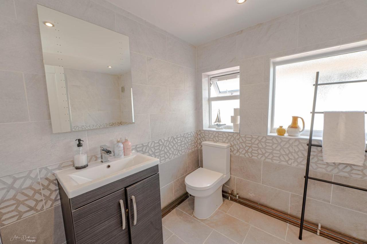 Cheerful 4 Bedrooms 8 Mn To Train Station * Plumstead (Greater London)